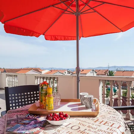 Linea Apartman